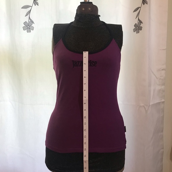 Jazzercise Athletic Top with built-in bras, size M - Picture 4 of 8